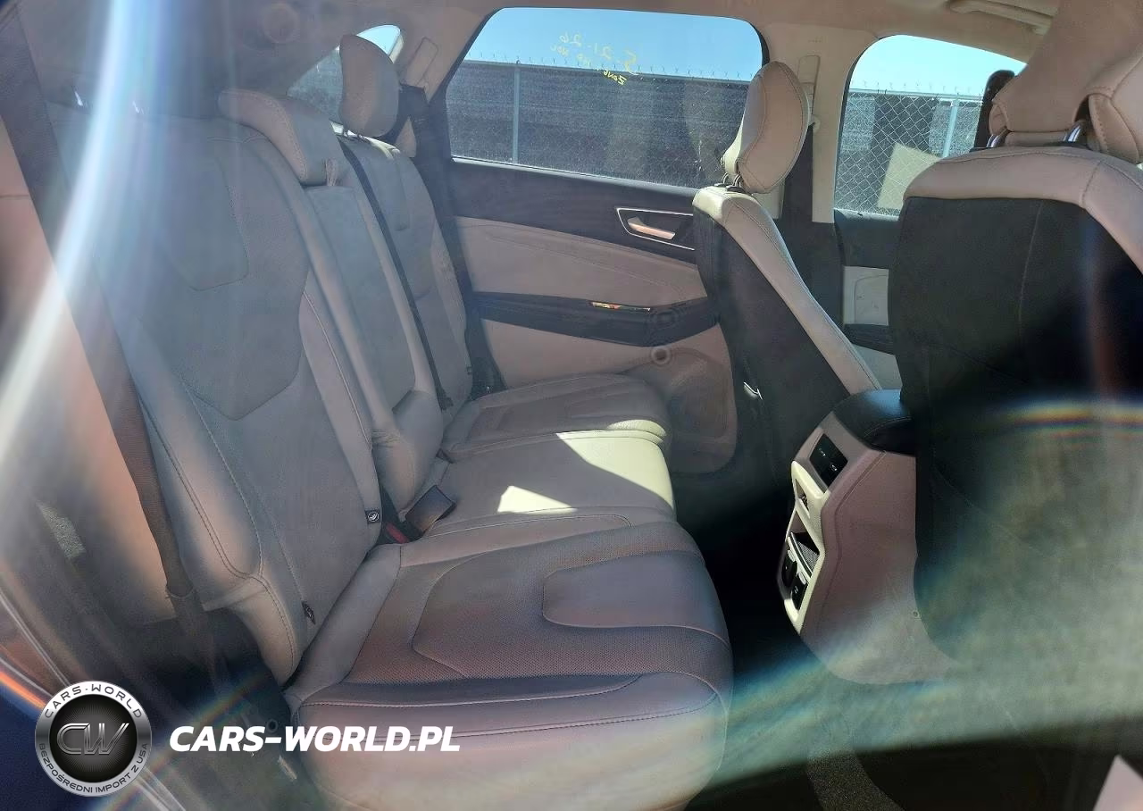 2018 Ford Edge Titanium VIN:2FMPK3K92JBC49482 - 10