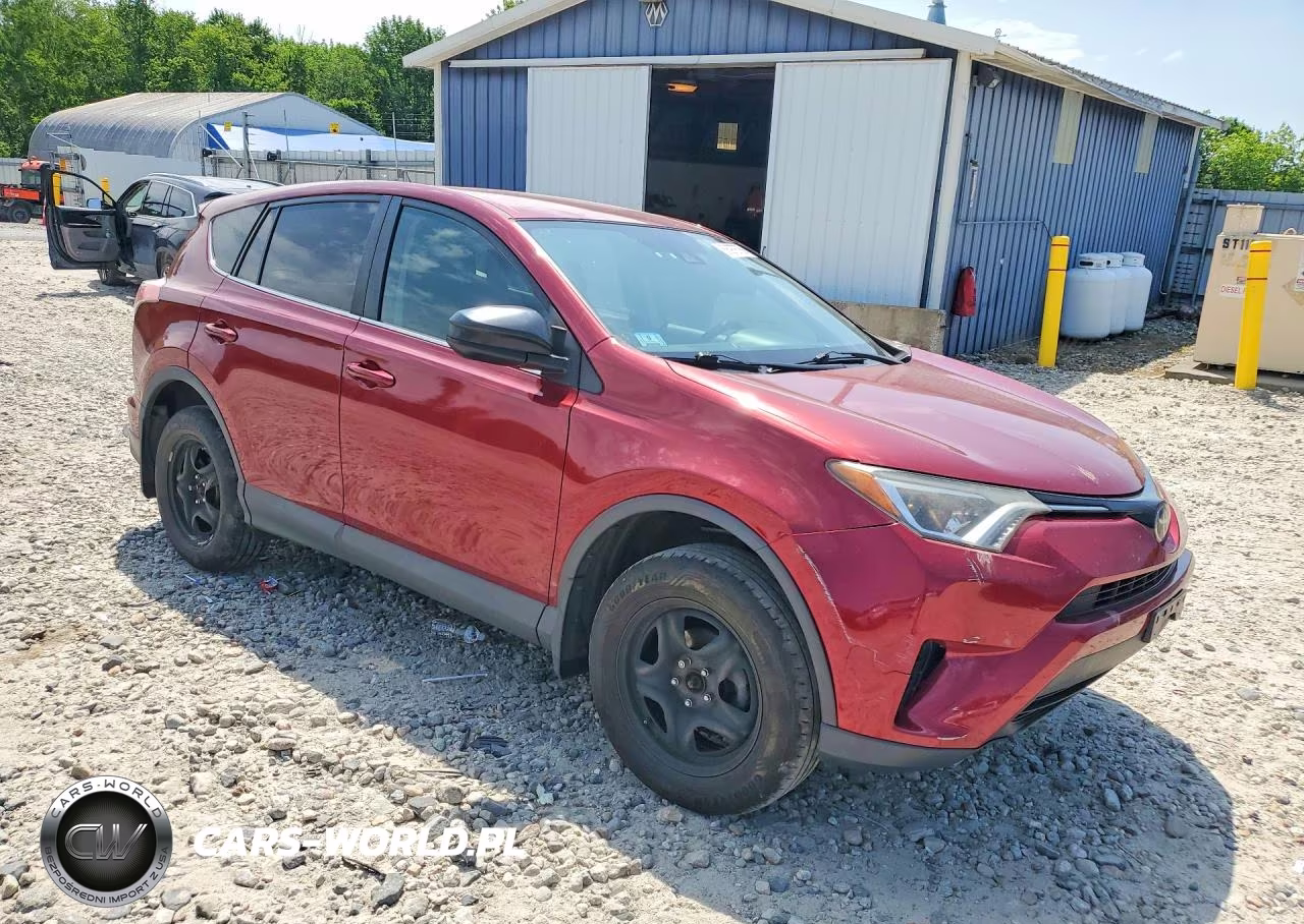2018 Toyota Rav4 Le VIN:2T3BFREV2JW767314 - 4