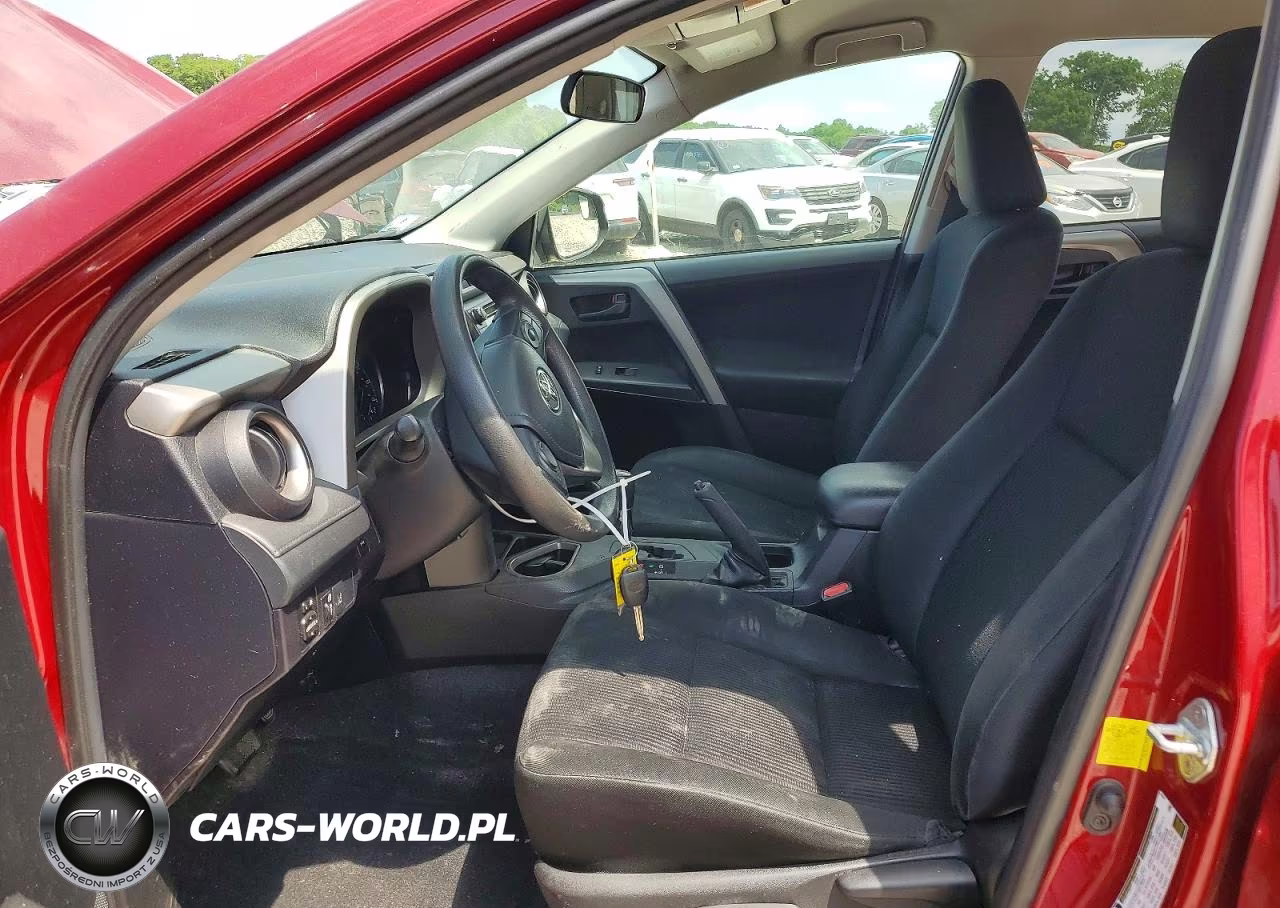 2018 Toyota Rav4 Le VIN:2T3BFREV2JW767314 - 7