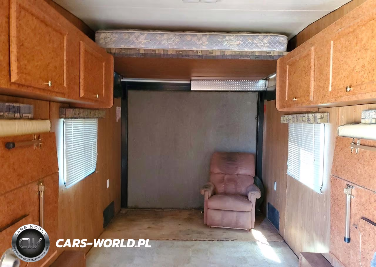 2005 Keystone Fun Runner Camper VIN:4HXFD24265C095207 - 6