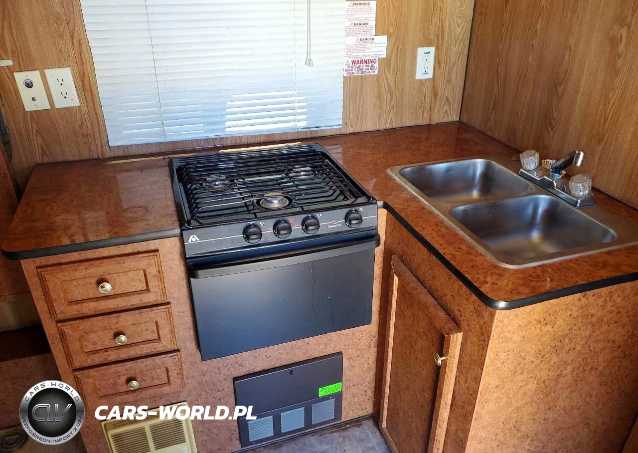 2005 Keystone Fun Runner Camper VIN:4HXFD24265C095207 - 8