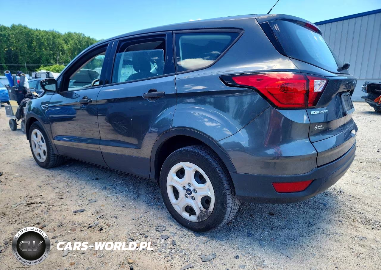 2019 Ford Escape S VIN:1FMCU0F77KUB84768 - 2