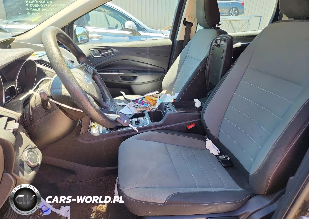 2019 Ford Escape S VIN:1FMCU0F77KUB84768 - 7