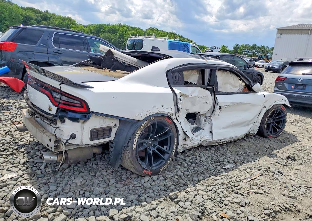 2020 Dodge Charger Scat Pack VIN:2C3CDXGJ9LH192211 - 3