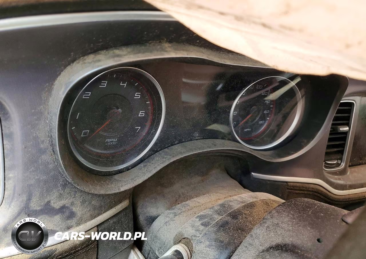 2020 Dodge Charger Scat Pack VIN:2C3CDXGJ9LH192211 - 9
