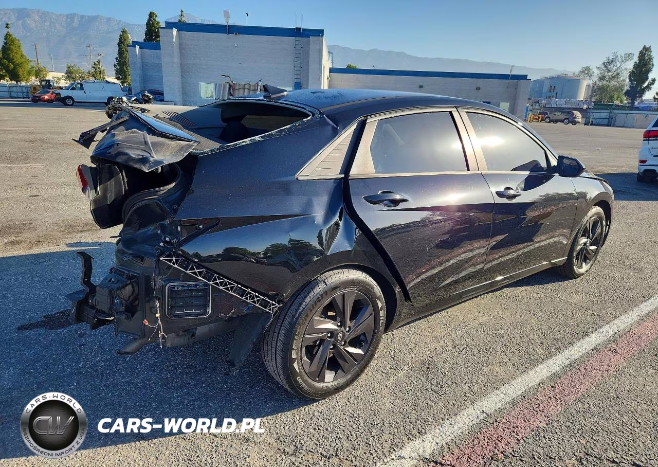 2021 Hyundai Elantra Sel VIN:5NPLS4AG3MH031536 - 3