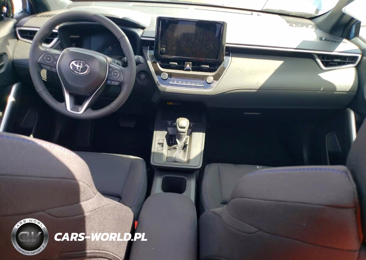 2026 Toyota Corolla Cross Hybrid Se VIN:7MUFBABGXTV106905 - 8