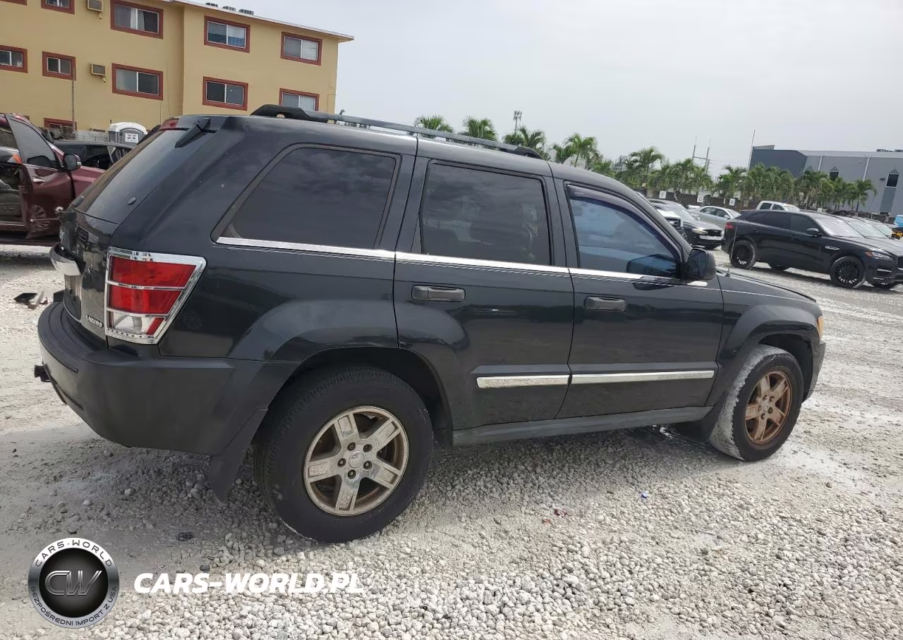 2005 Jeep Grand Cherokee Laredo VIN:1J4GS48KX5C566463 - 3