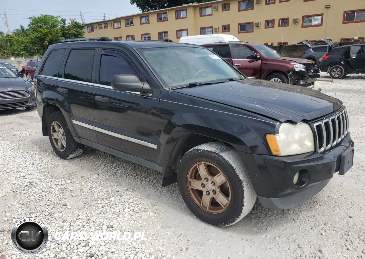 2005 Jeep Grand Cherokee Laredo VIN:1J4GS48KX5C566463 - 4