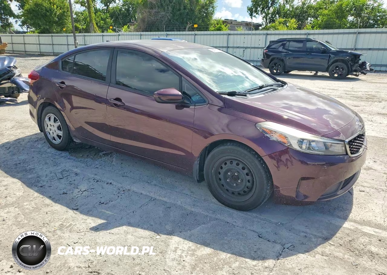 2017 Kia Forte Lx VIN:3KPFK4A74HE037059 - 4
