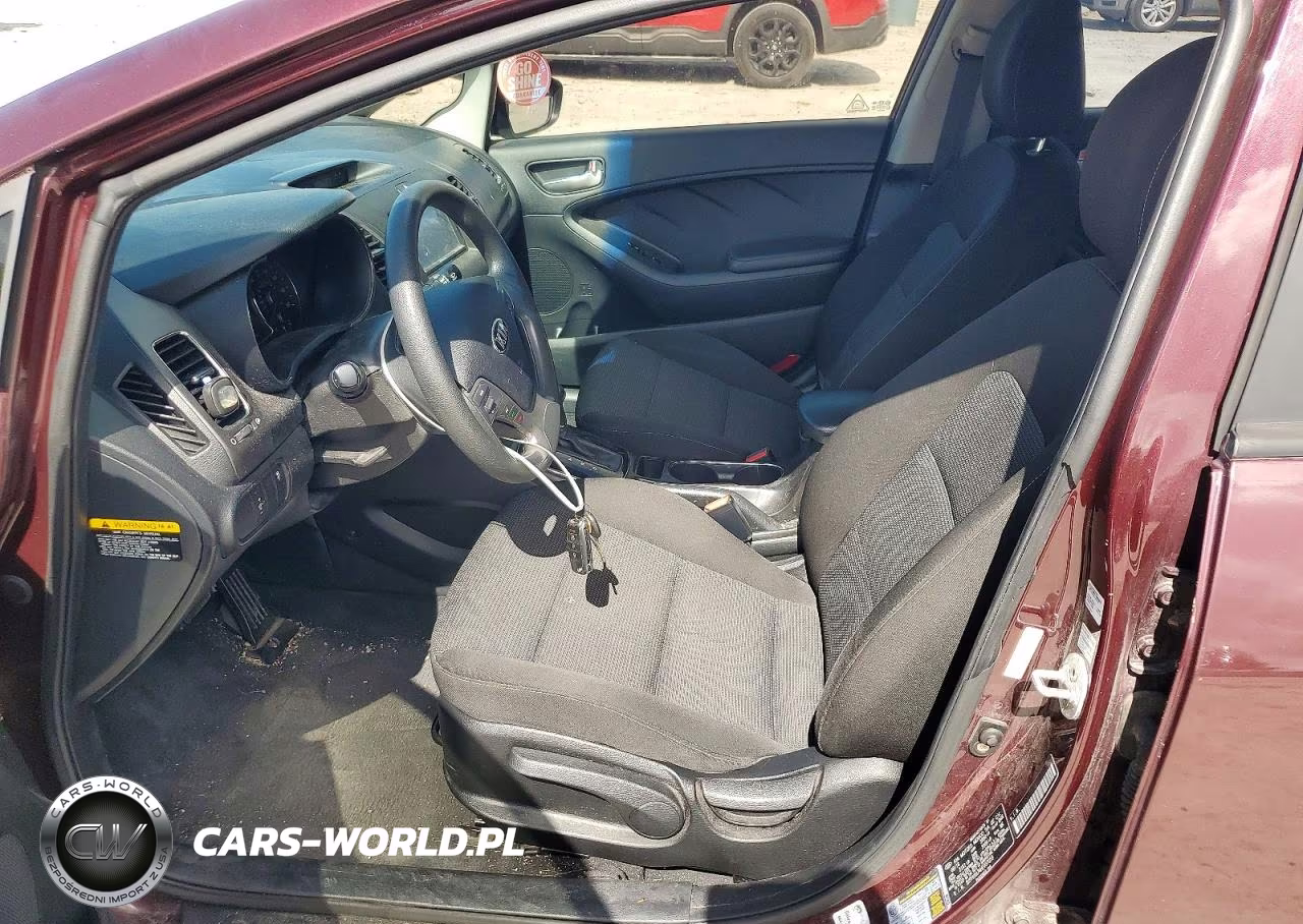 2017 Kia Forte Lx VIN:3KPFK4A74HE037059 - 7