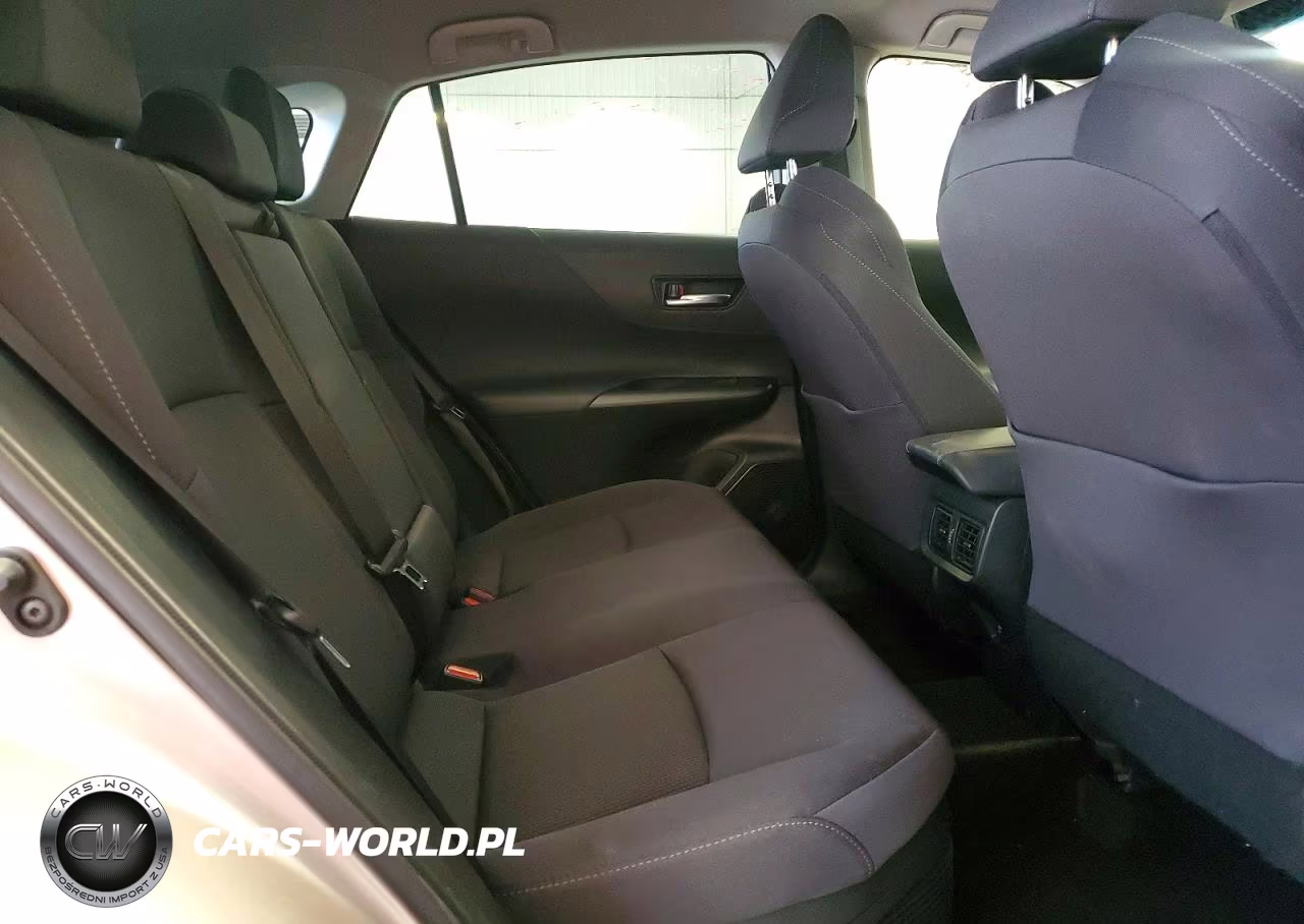 2021 Toyota Venza Le VIN:JTEAAAAH8MJ060941 - 11