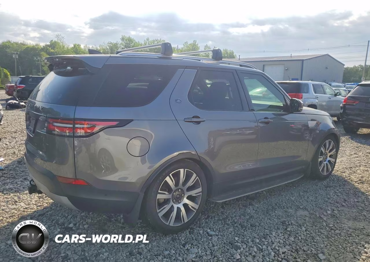 2018 Land Rover Discovery Hse VIN:SALRR2RV3JA065002 - 3