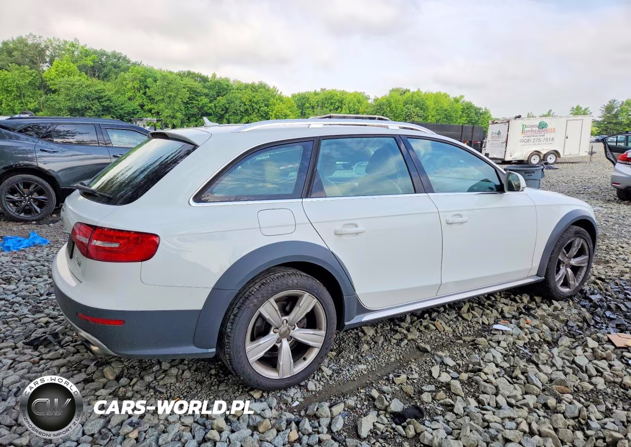 2014 Audi A4 Allroad Premium Plus VIN:WA1UFAFL5EA105720 - 3