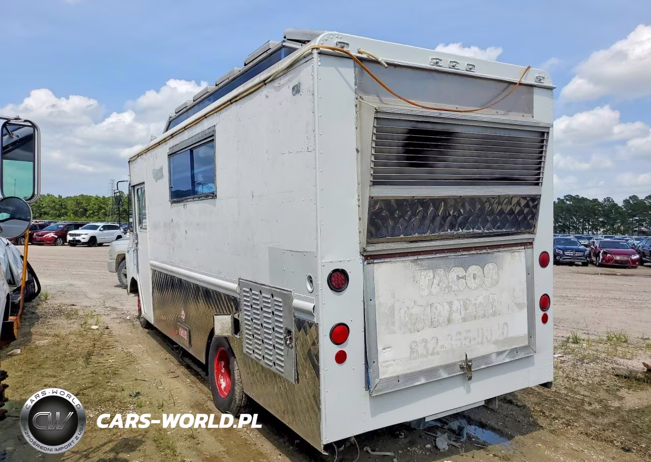 1984 GMC Forward Control Chassis P3500 VIN:1GDHP32J7E3505329 - 2