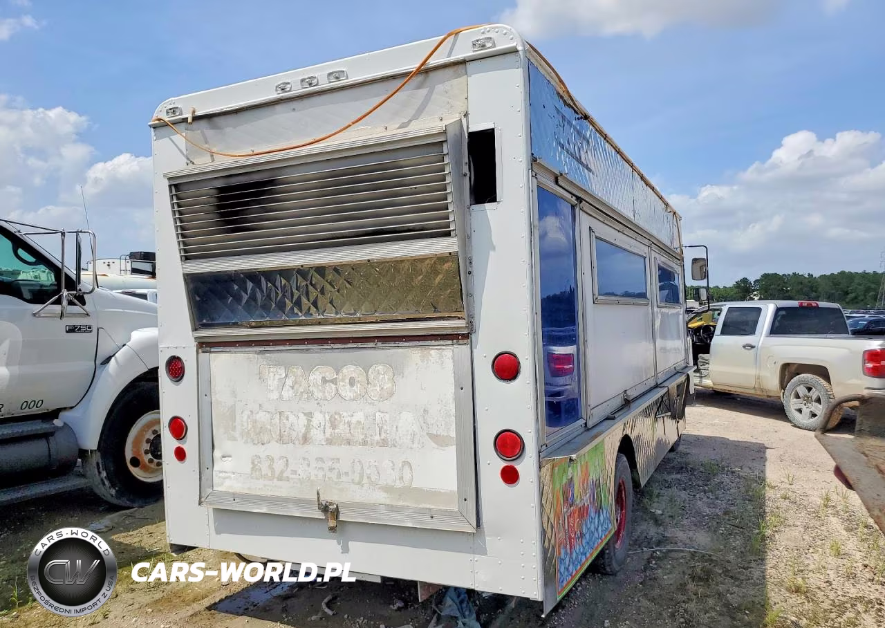 1984 GMC Forward Control Chassis P3500 VIN:1GDHP32J7E3505329 - 3