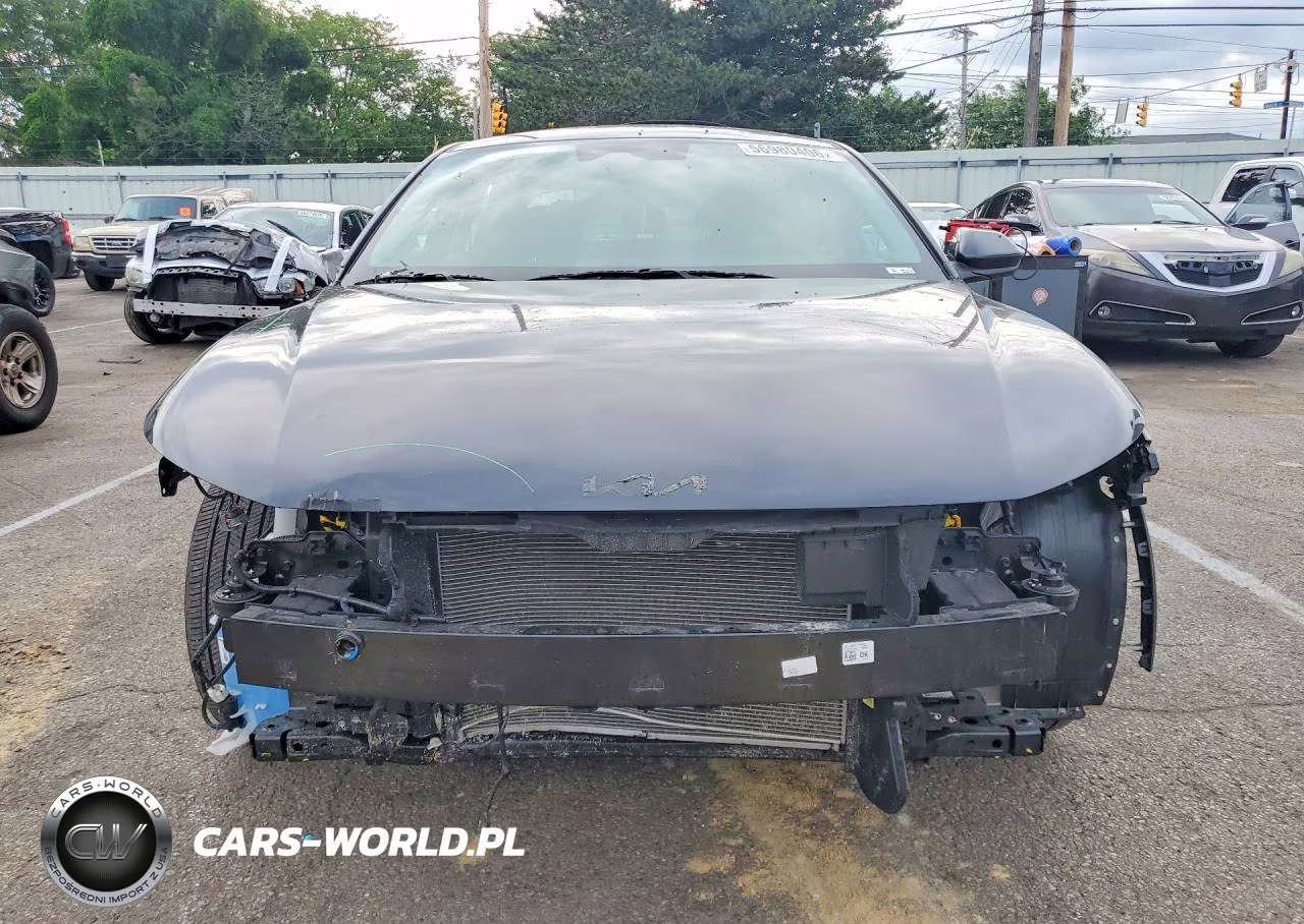 2025 Kia K4 Lxs VIN:3KPFT4DE3SE165596 - 5