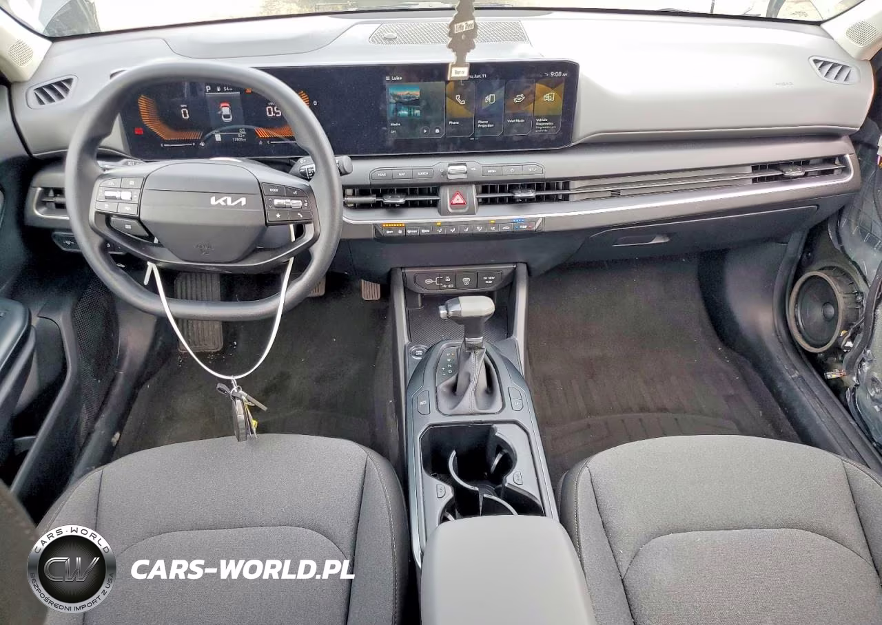 2025 Kia K4 Lxs VIN:3KPFT4DE3SE165596 - 8