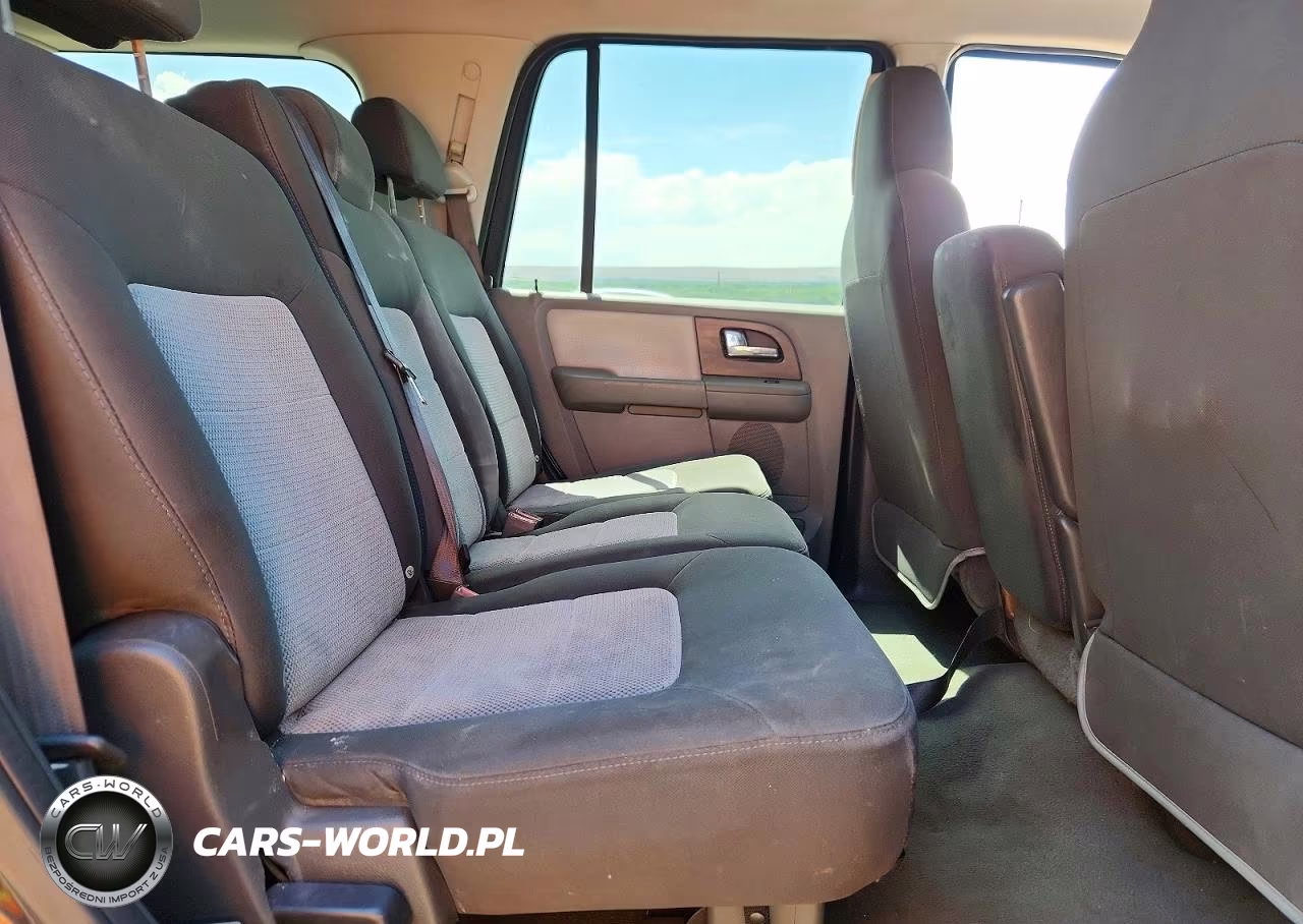 2006 Ford Expedition Xlt VIN:1FMPU15506LA85406 - 10