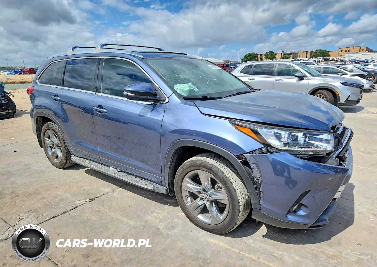 2019 Toyota Highlander Limited Platinum VIN:5TDDZRFH8KS929930 - 4