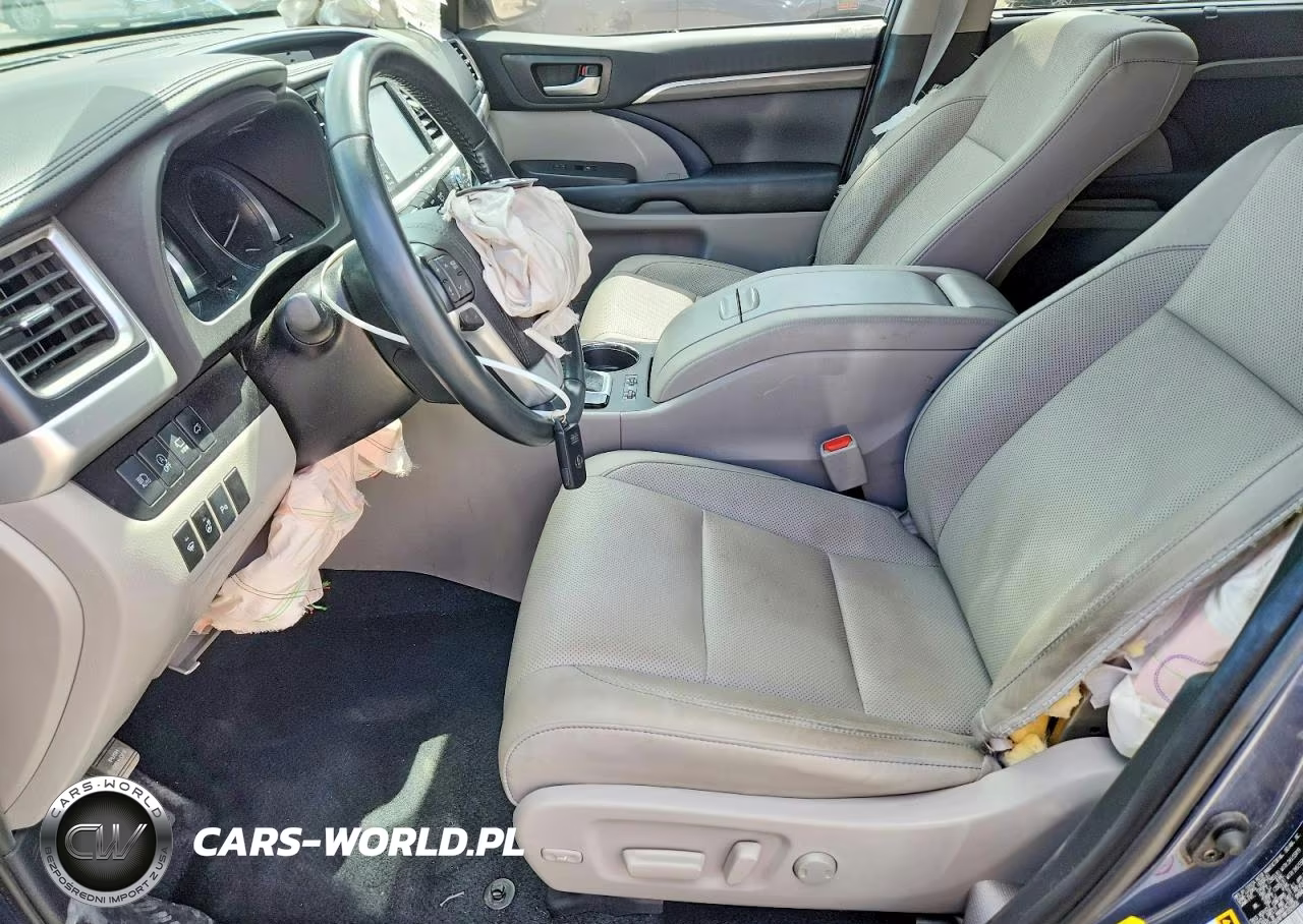 2019 Toyota Highlander Limited Platinum VIN:5TDDZRFH8KS929930 - 7