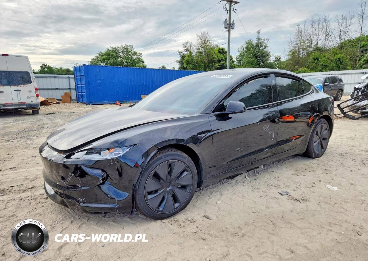 2025 Tesla Model 3 – zdjęcie 1 z 12