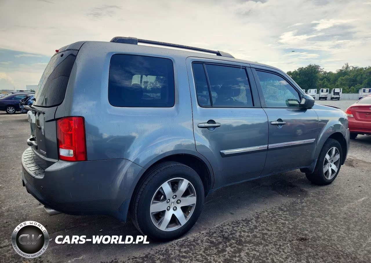 2013 Honda Pilot Touring VIN:5FNYF3H95DB017437 - 3