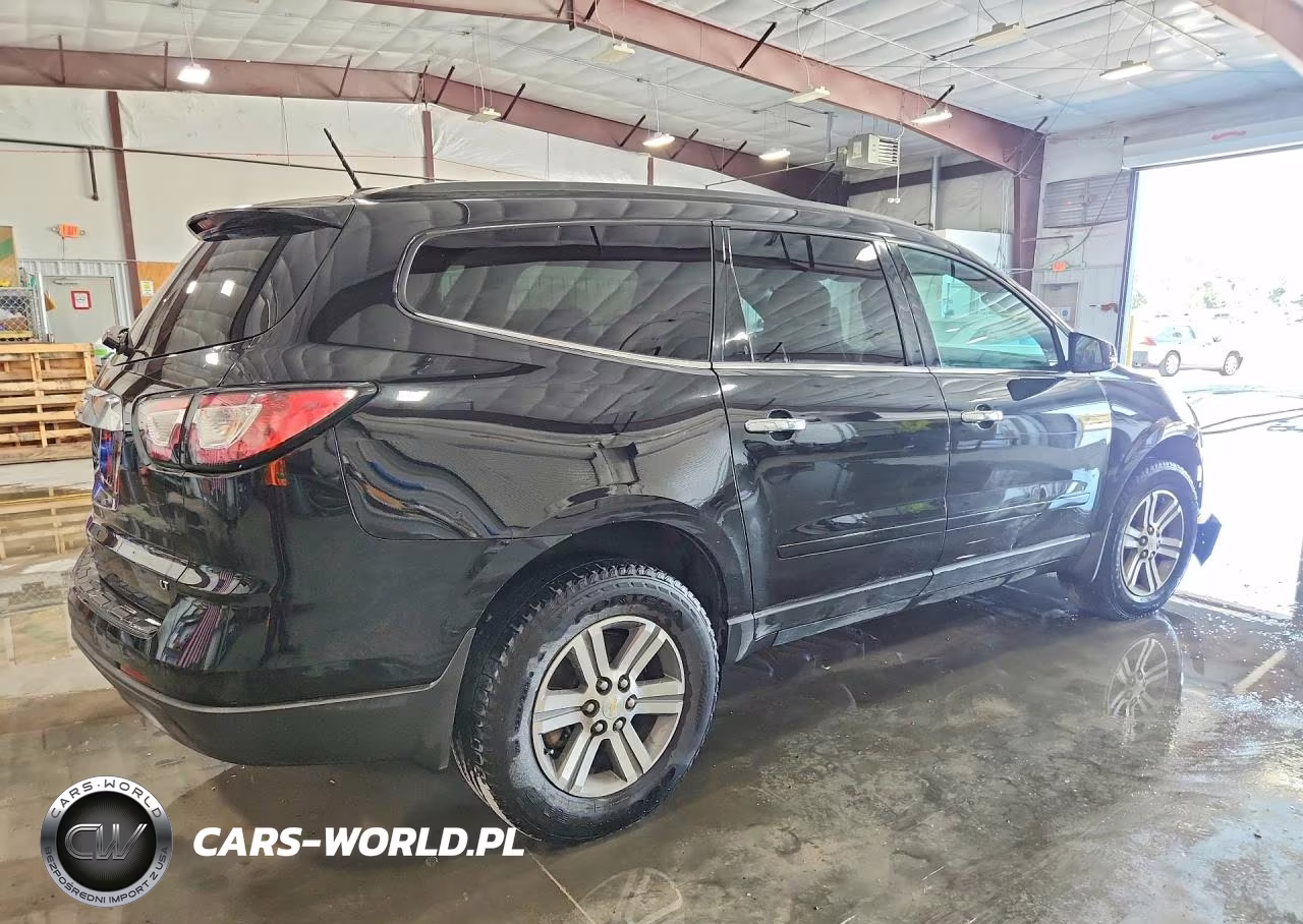 2017 Chevrolet Traverse Lt VIN:1GNKRGKD3HJ291534 - 3