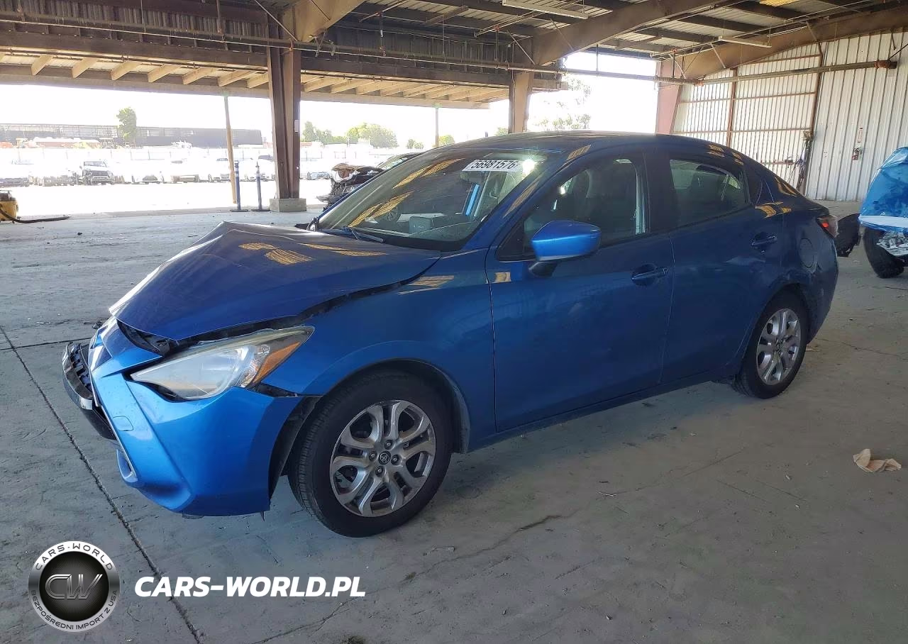 2017 Toyota Yaris Ia Base – zdjęcie 1 z 13