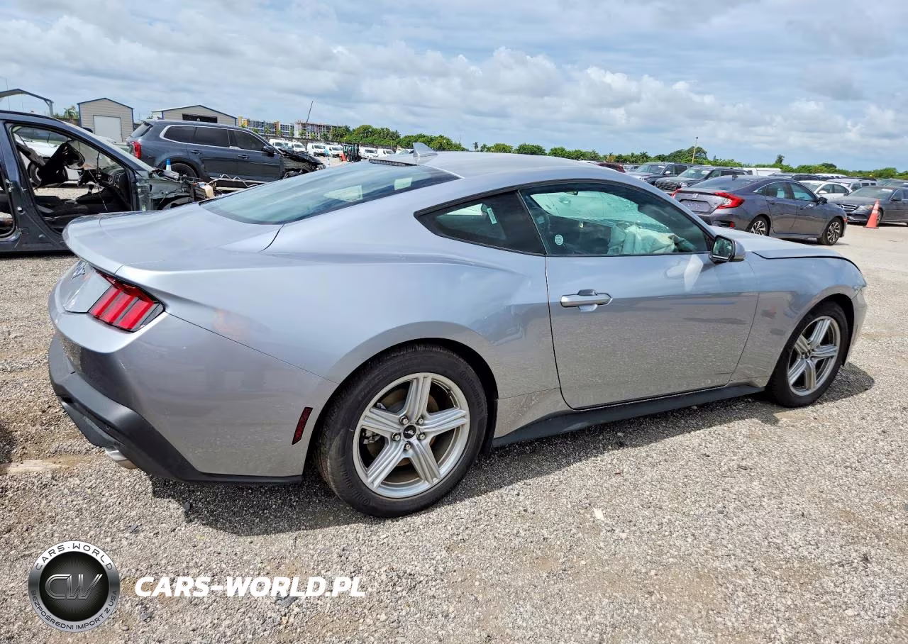 2026 Ford Mustang VIN:1FA6P8TH1T5105441 - 3