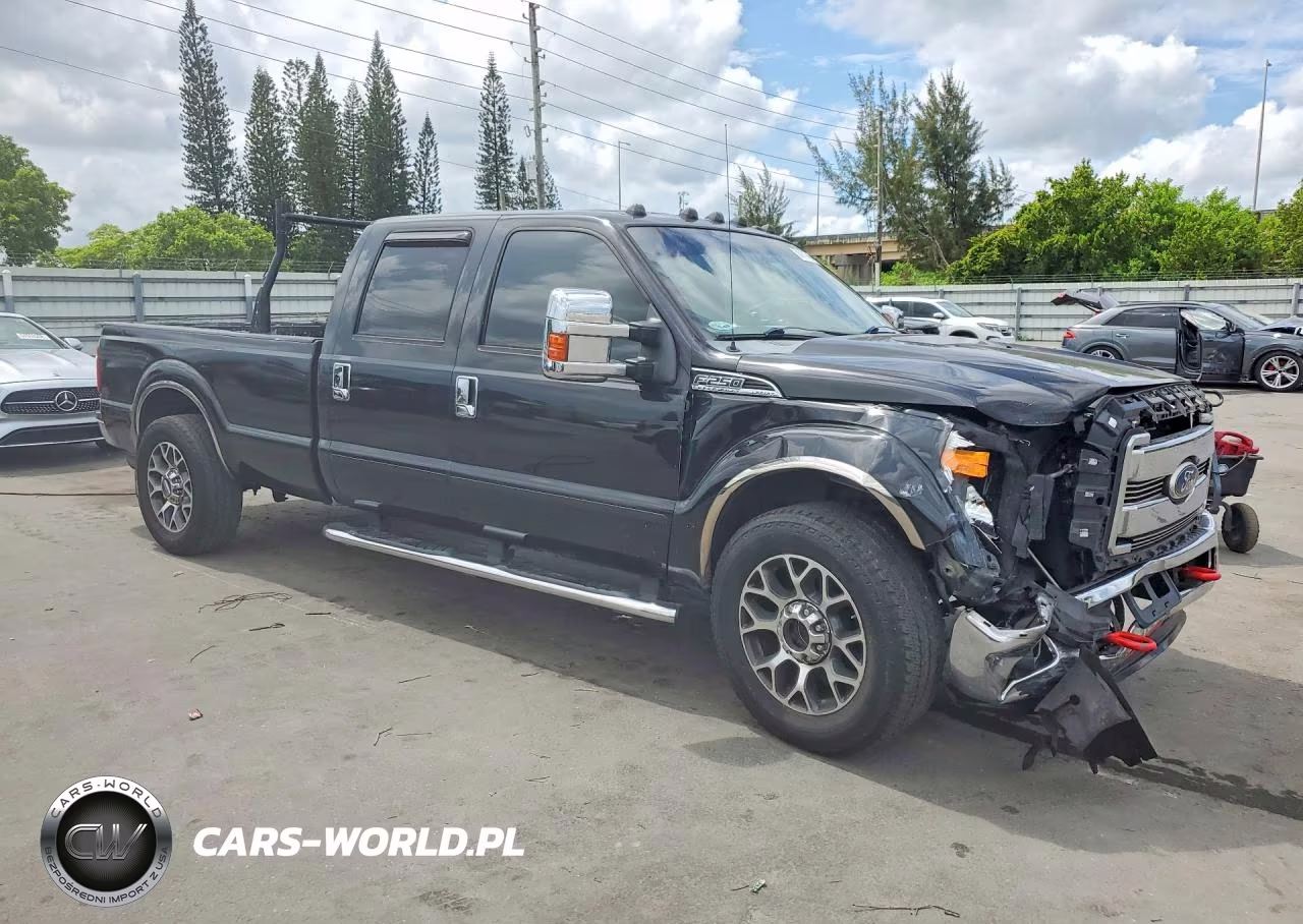 2011 Ford F250 Super Duty VIN:1FT7W2A67BEB36708 - 4