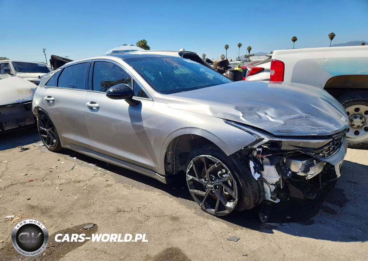 2026 Kia K5 Gt Line VIN:KNAG64J77T5418656 - 4