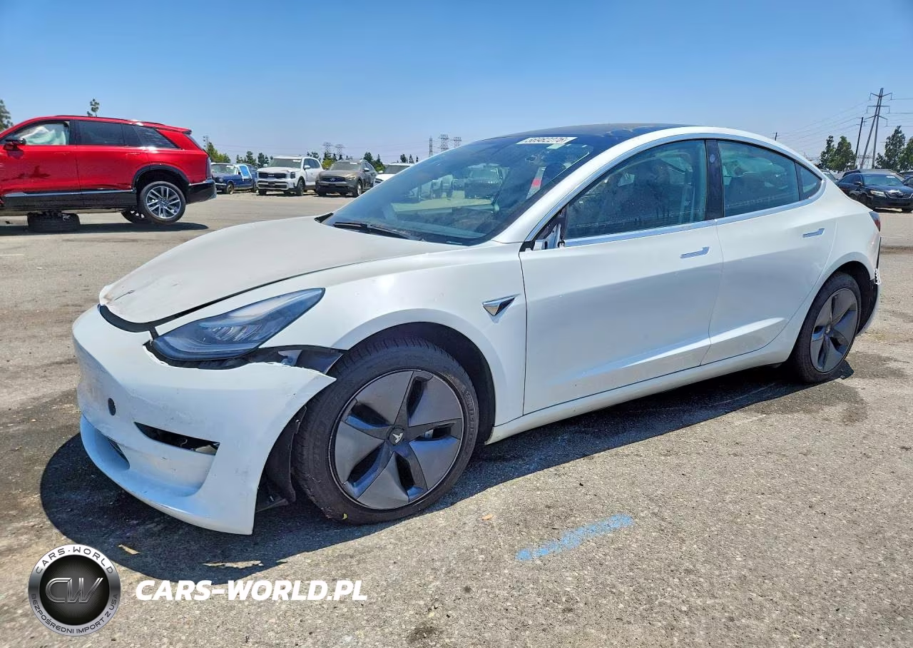 2020 Tesla Model 3 – zdjęcie 1 z 13