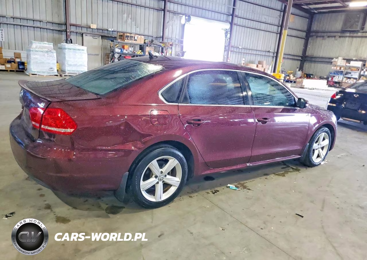 2013 Volkswagen Passat Se VIN:1VWBP7A32DC130062 - 3