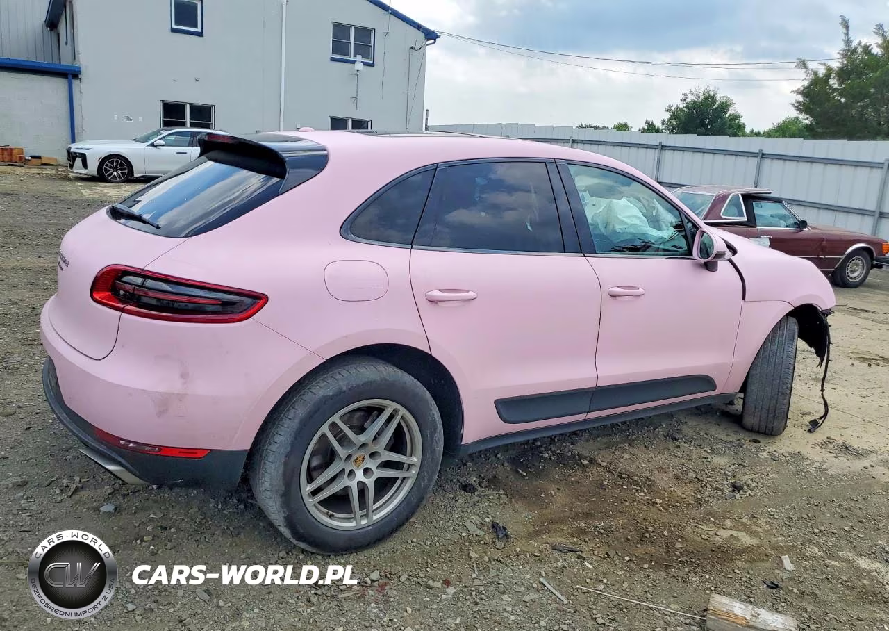 2018 Porsche Macan VIN:WP1AA2A54JLB24357 - 3