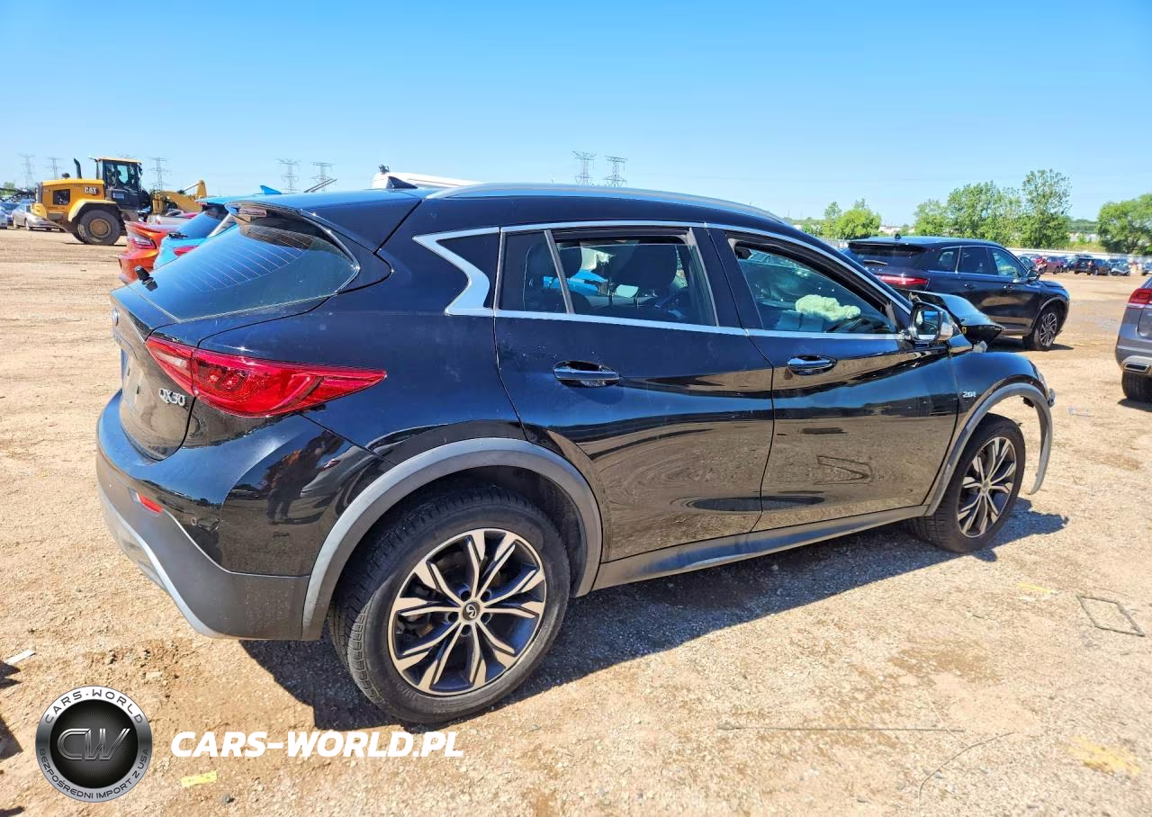 2017 Infiniti Qx30 Premium VIN:SJKCH5CR9HA026404 - 3