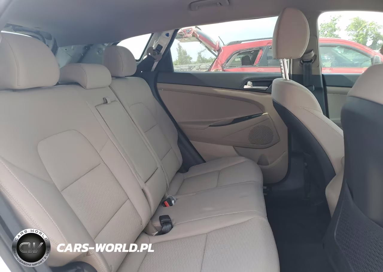 2021 Hyundai Tucson Limited VIN:KM8J33A42MU388065 - 11
