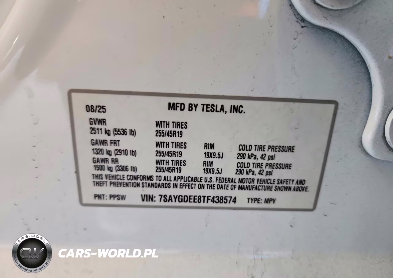 2026 Tesla Model Y VIN:7SAYGDEE8TF438574 - 13