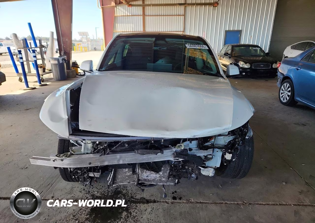 2026 Tesla Model Y VIN:7SAYGDEE8TF438574 - 5