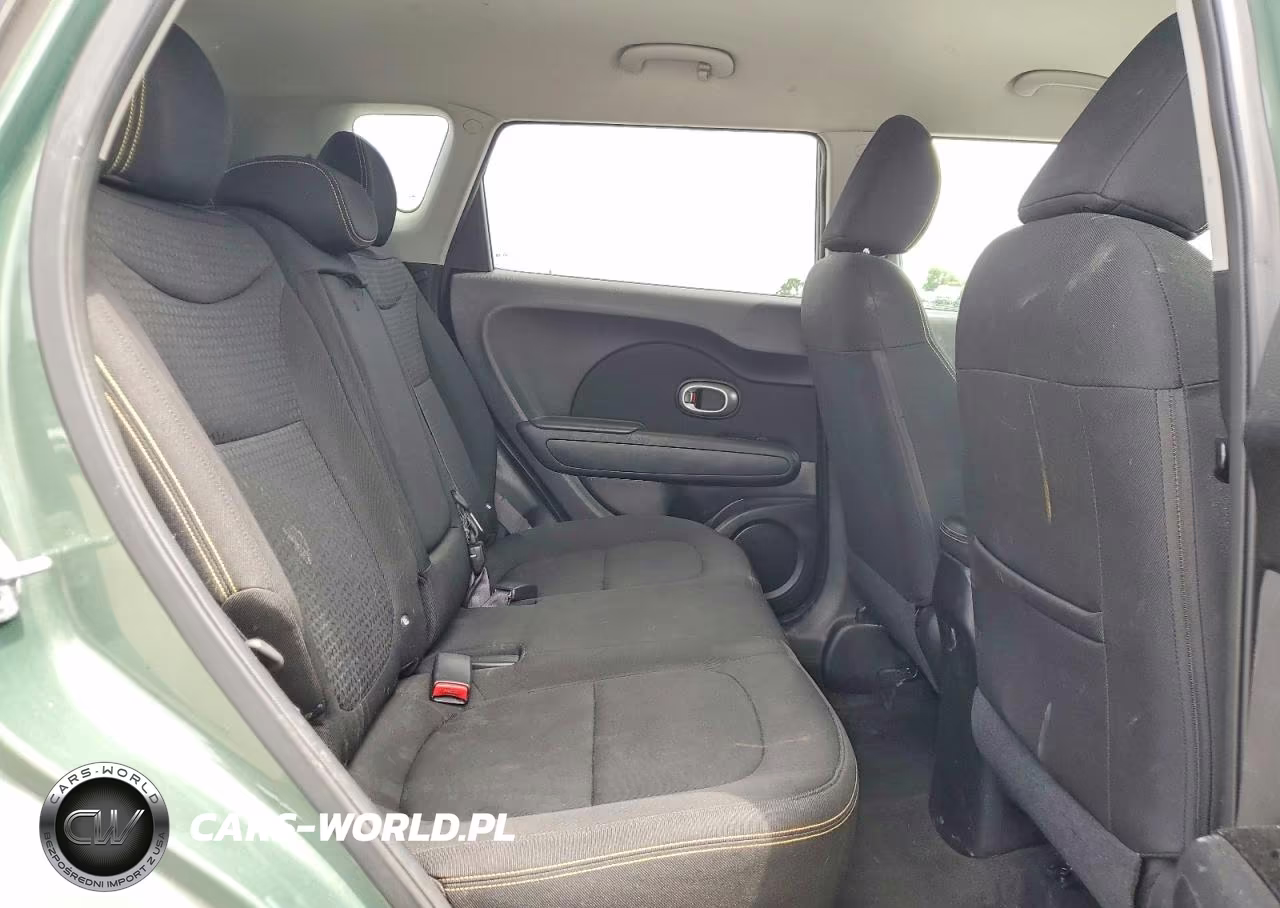 2014 Kia Soul + VIN:KNDJP3A50E7034286 - 11