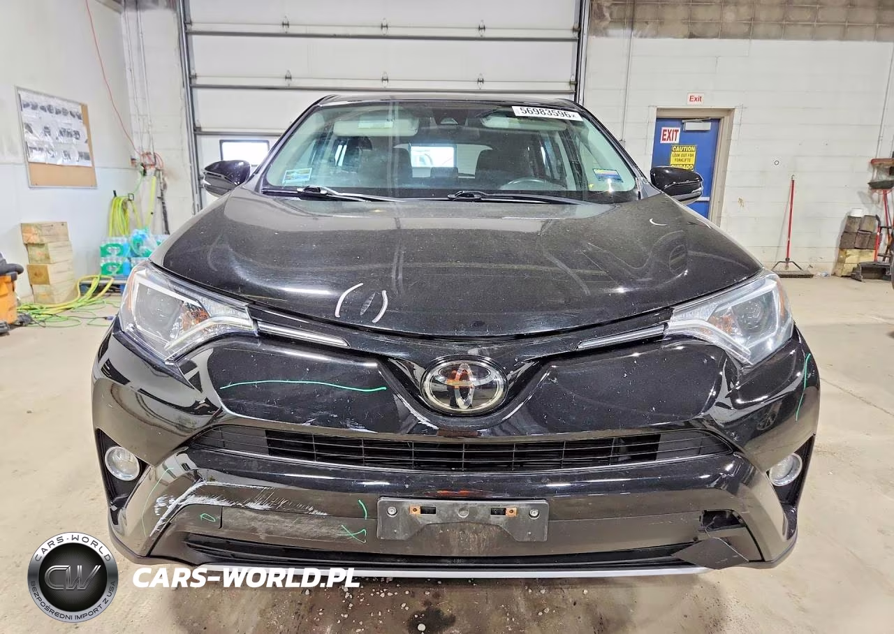 2018 Toyota Rav4 Xle VIN:2T3RFREV2JW831270 - 5
