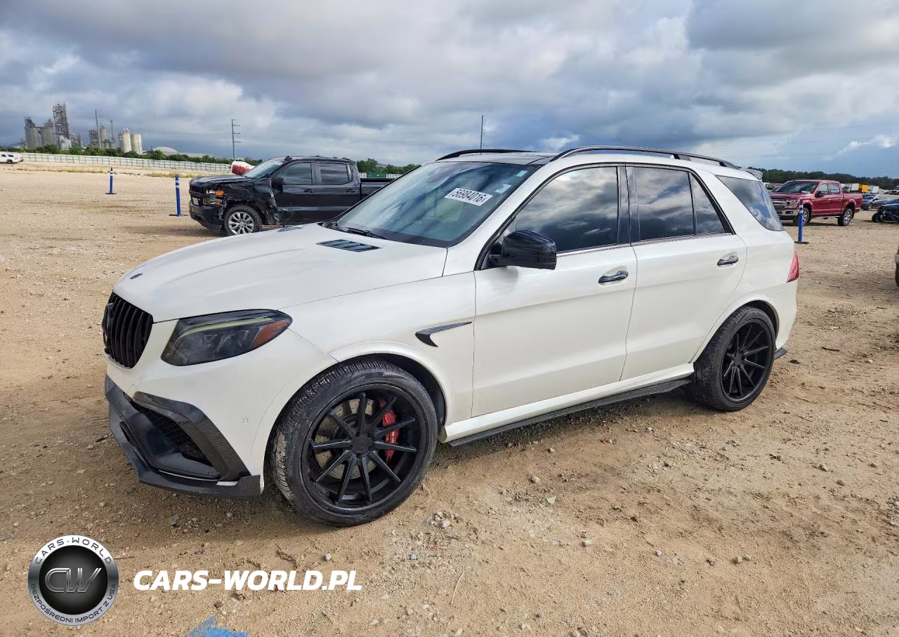 2016 Mercedes-Benz Gle 63 Amg-S 4Matic – zdjęcie 1 z 13