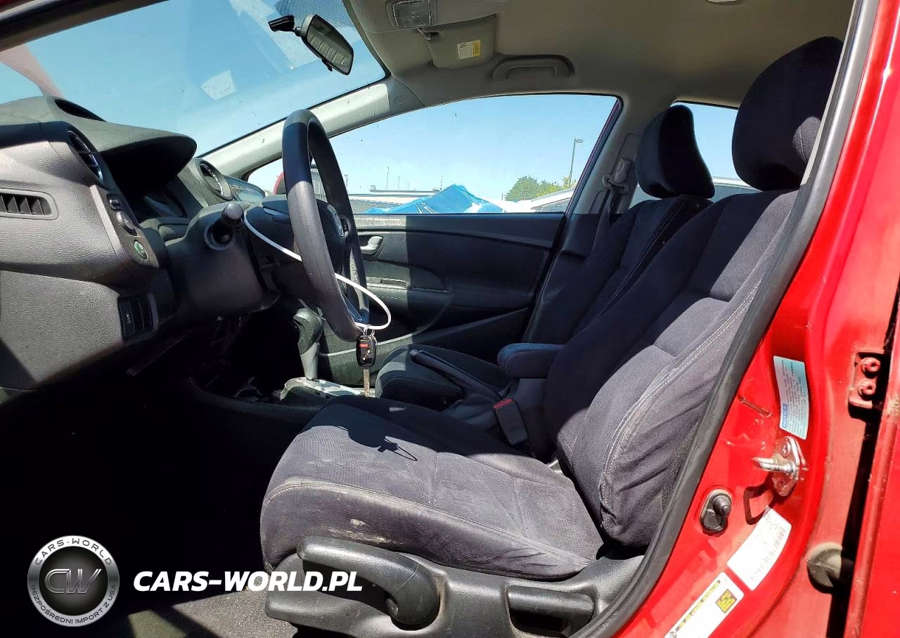 2014 Honda Insight Lx VIN:JHMZE2H59ES003073 - 7