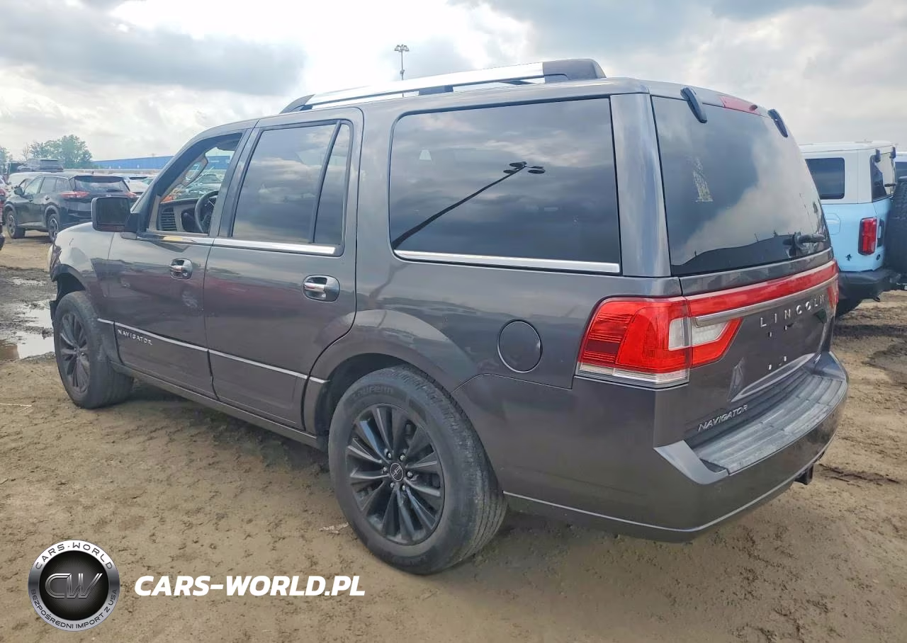 2015 Lincoln Navigator VIN:5LMJJ2HT2FEJ04117 - 2
