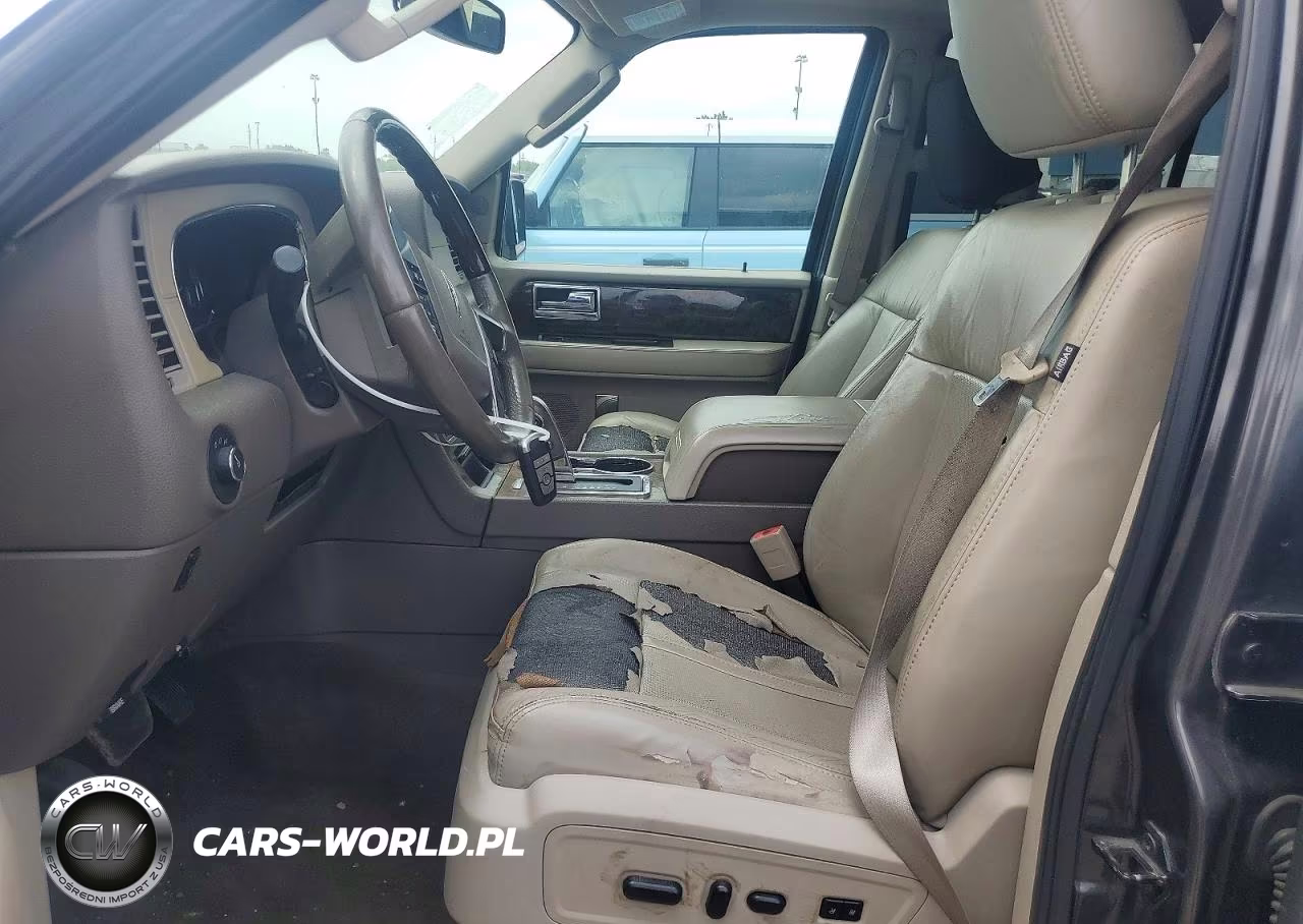 2015 Lincoln Navigator VIN:5LMJJ2HT2FEJ04117 - 7