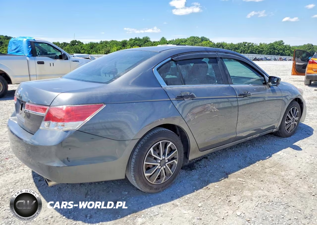 2011 Honda Accord Lx VIN:1HGCP2F35BA112748 - 3
