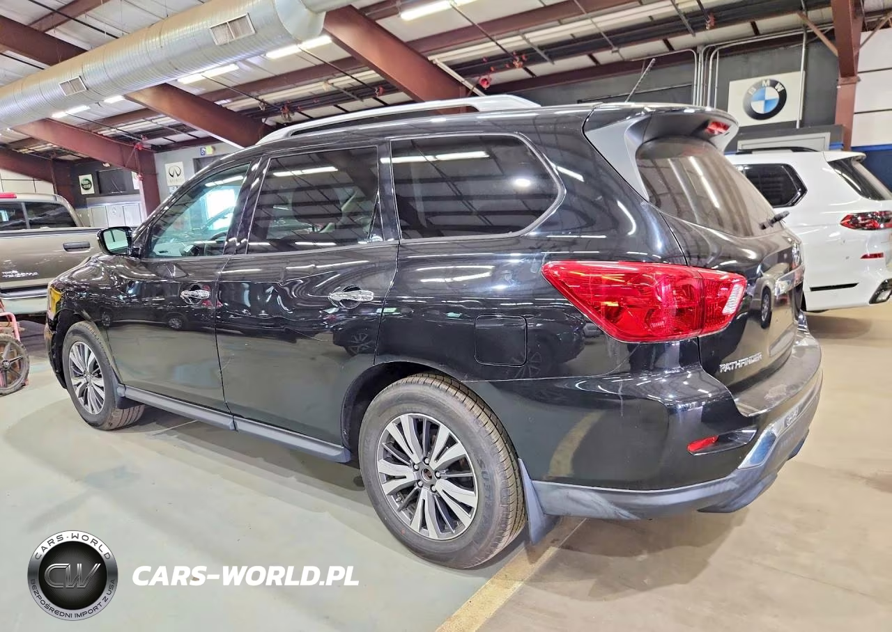 2017 Nissan Pathfinder S VIN:5N1DR2MM0HC696719 - 2