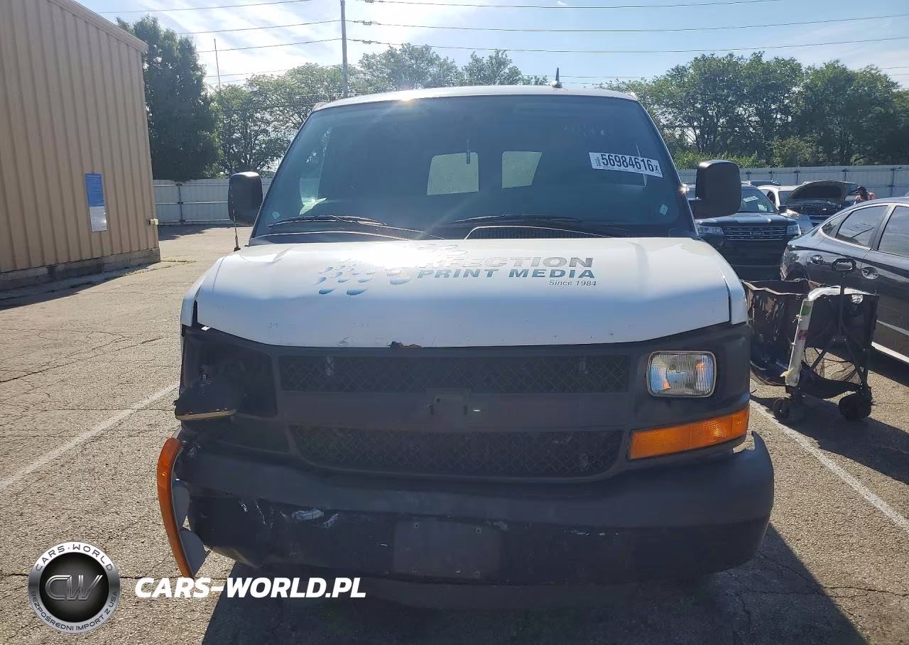 2014 Chevrolet Express 2500 Cargo Delivery Van VIN:1GCWGFFA2E1186988 - 5