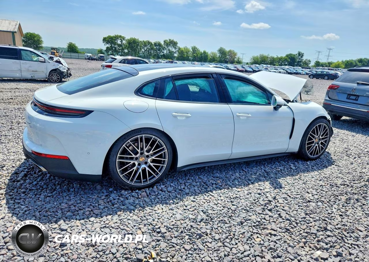 2025 Porsche Panamera Base VIN:WP0AA2YA8SL011808 - 3