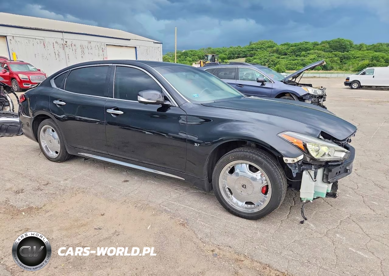 2016 Infiniti Q70L 3.7 VIN:JN1BY1PR5GM720931 - 4